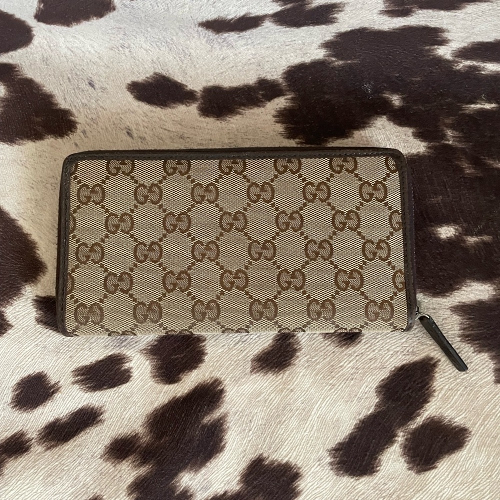 Gucci Canvas Wallet
